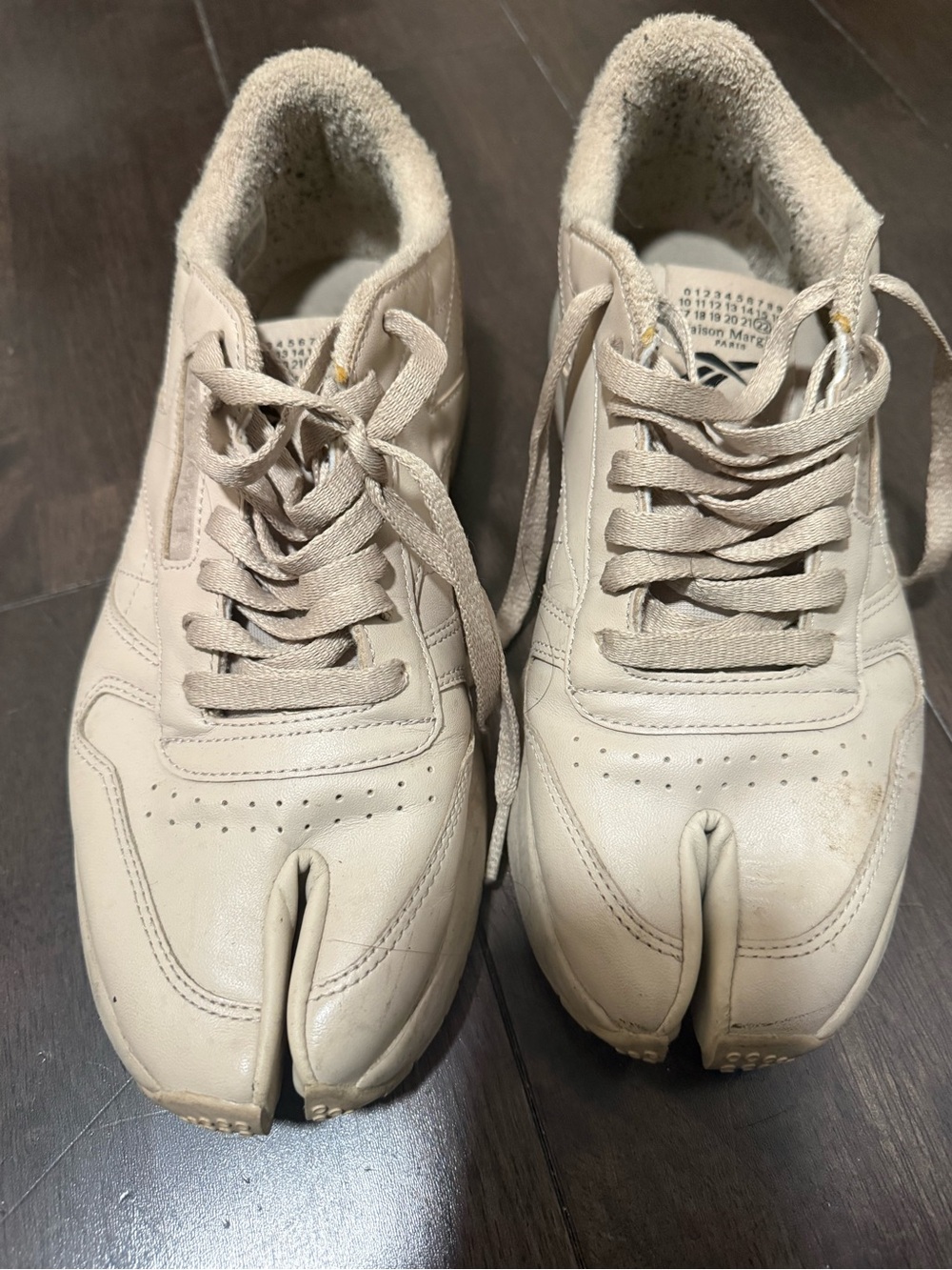 Maison Martin Margiela Split-Toe Sneakers in beige